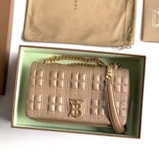 BURBERRY 버버리 롤라 체인 숄더백 B011-3 신상