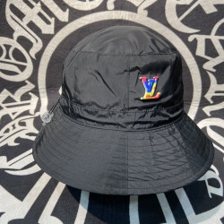 LOUIS VUITTON 루이비통 버킷햇