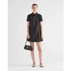 PRADA 프라다 카라지퍼 원피스