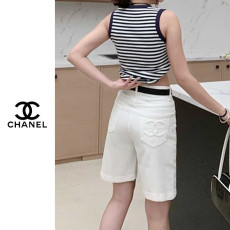 CHANEL 샤넬 엠보빅로고 반바지 2COLOR
