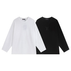 LOUIS VUITTON 루이비통 엠보 시그니처 티셔츠