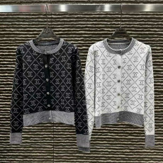 CHANEL 샤넬 CC 자카드 니트 가디건