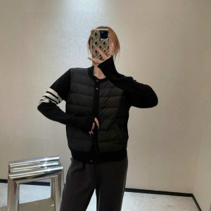 THOM BROWNE 톰브라운 크루넥 다운자켓