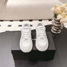 CHANEL 샤넬 남여공용 스니커즈 C37382 2COLOR