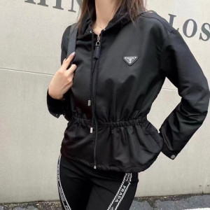 PRADA 프라다 뒷포켓 포인트 자켓
