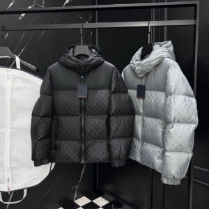 LOUIS VUITTON 루이비통 모노그램 다운 패딩