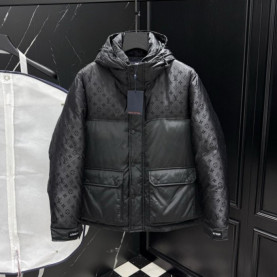 LOUIS VUITTON 루이비통 모노그램 다운 패딩