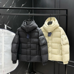 PRADA 프라다 지퍼 포켓 다운 패딩