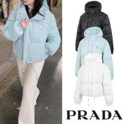 PRADA 프라다 클래식 트라이앵글 후드 덕다운 멀티 패딩