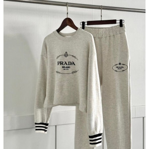 PRADA 프라다 맨투맨&조거 팬츠 세트