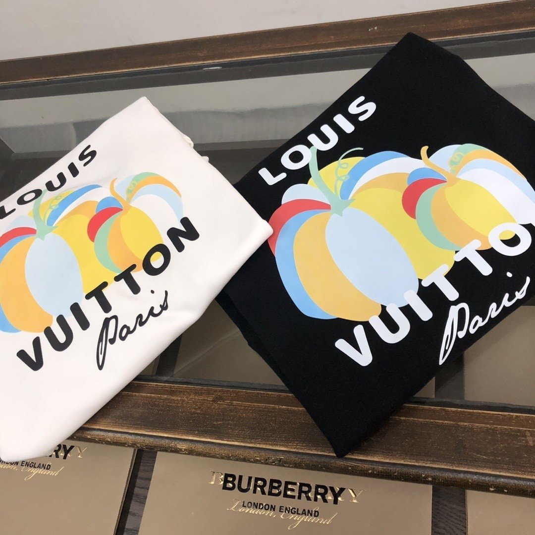 LOUIS VUITTON 루이비통 펌킨 프린팅 맨투맨