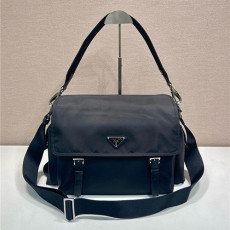 PRADA 프라다 익스플로어 리나일론 크로스백 2VD082 2COLOR