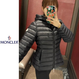 MONCLER 몽클레어 후드 숏패딩 자켓