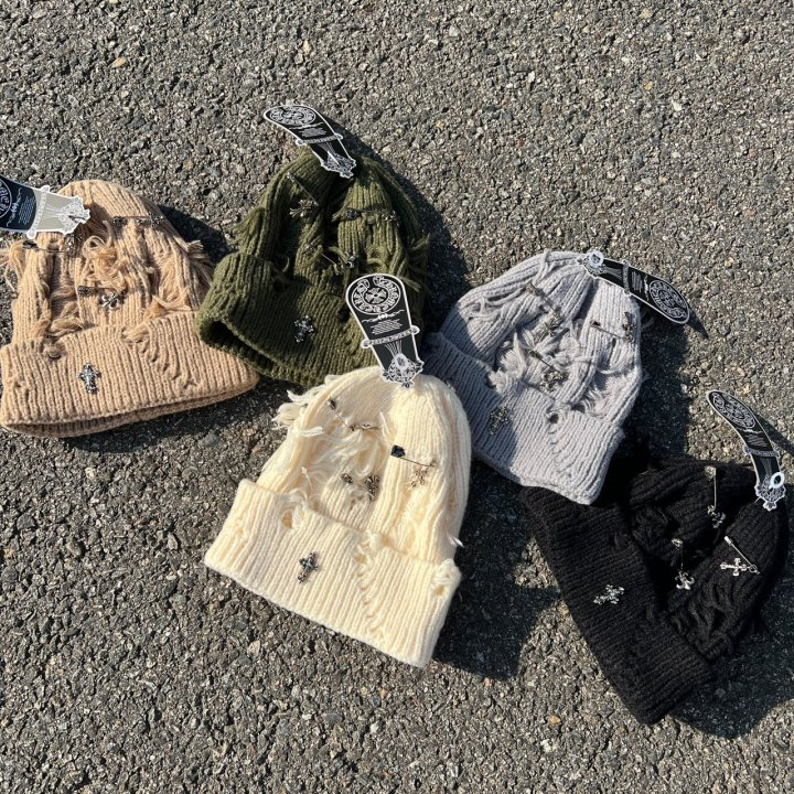 CHROME HEARTS 크롬하츠 데미지 핀 비니