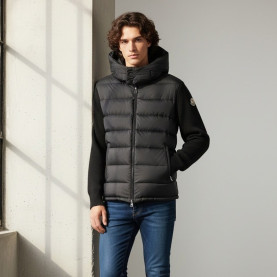 MONCLER 몽클레어 구스다운 니트 패딩