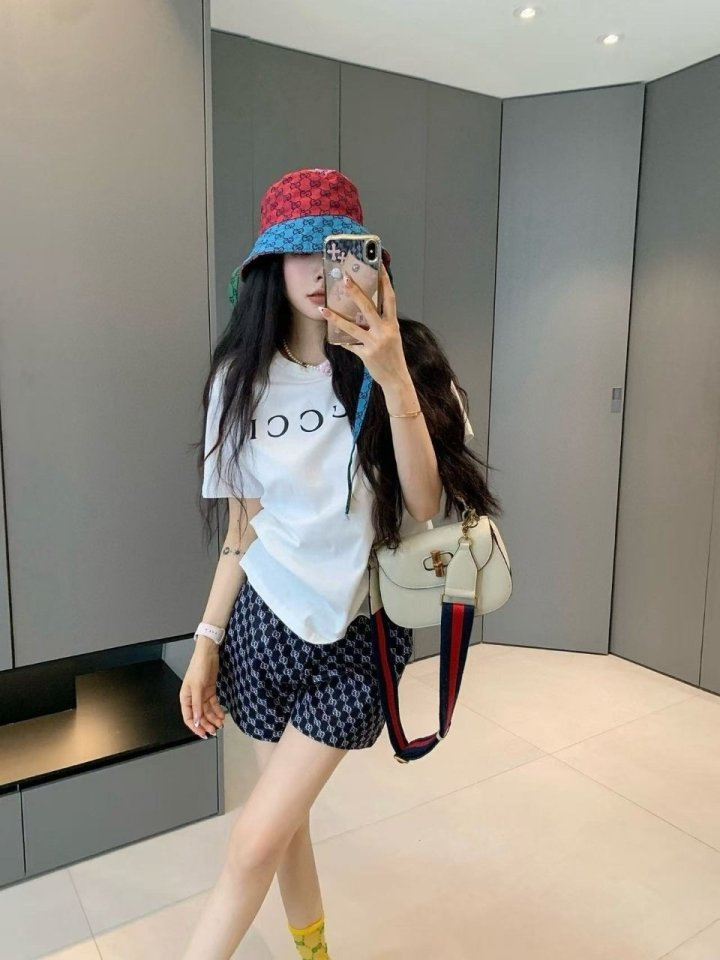 GUCCI 구찌 반바지반팔 셋트