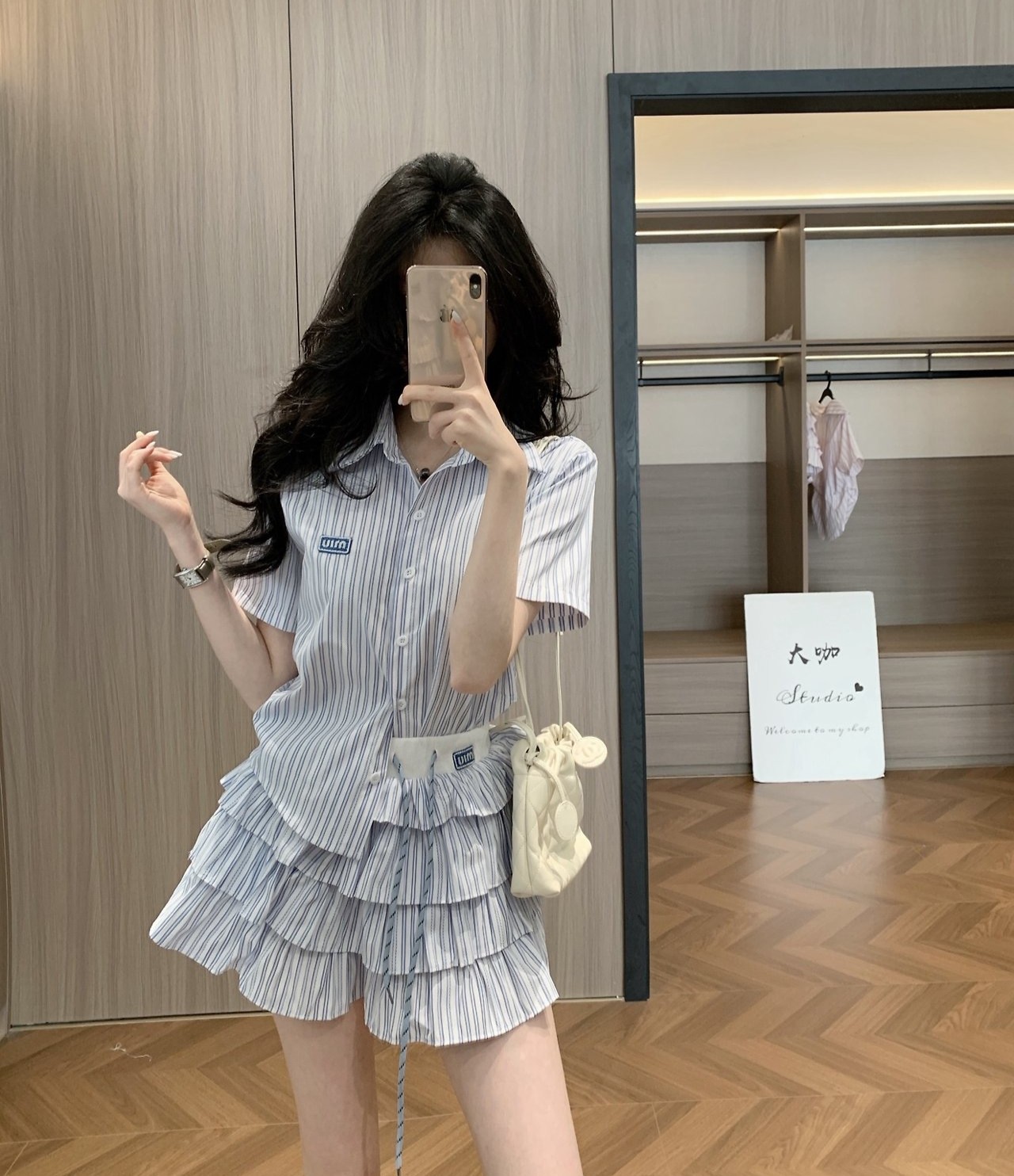 MIUMIU 미우미우 스트라이프 셔츠 & 스커트 세트 2COLOR